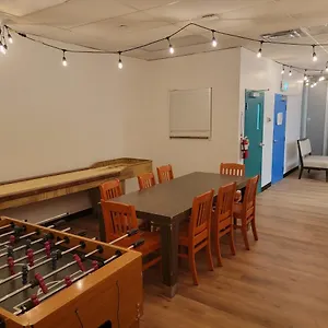https://wicked-hostels-calgary.calgaryhotelsearch.com